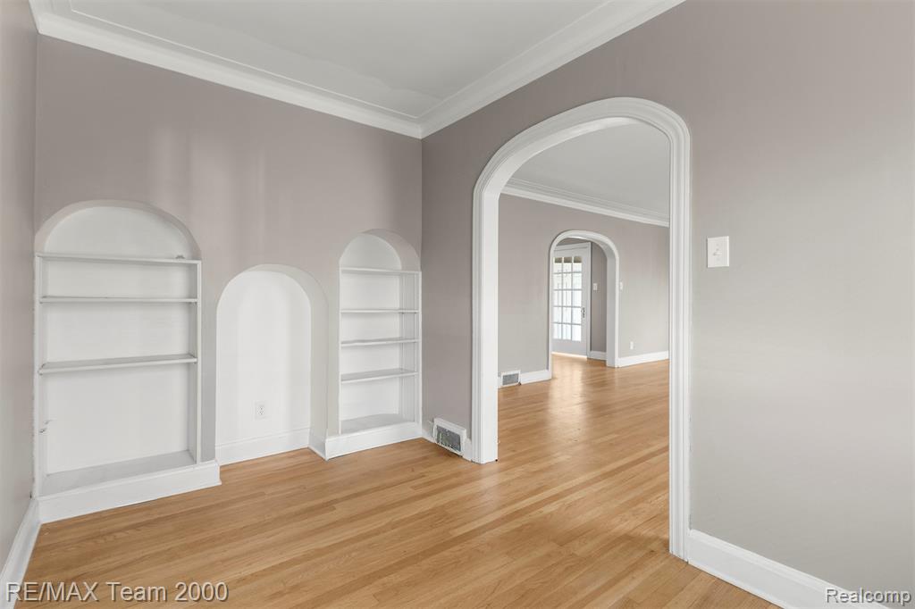17420 Ohio Street, Detroit, MI 48221 — Photo 9