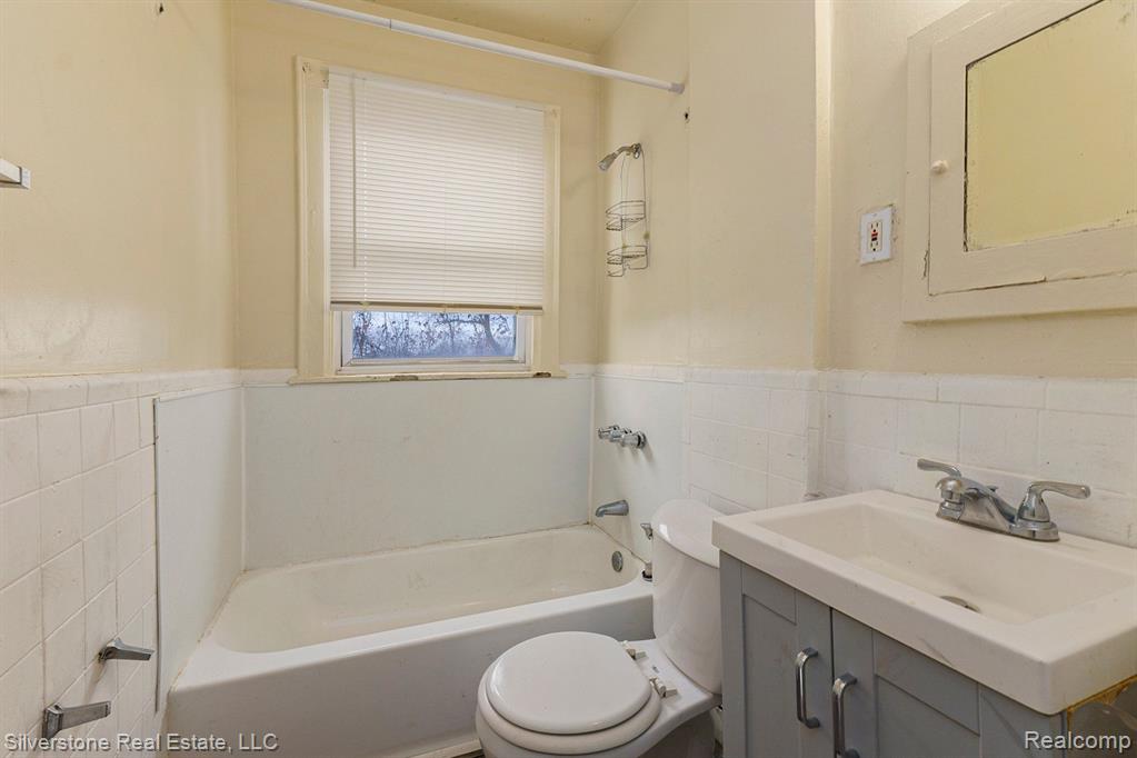 40 1/2 S MARSHALL Street, Pontiac, MI 48342 — Photo 18