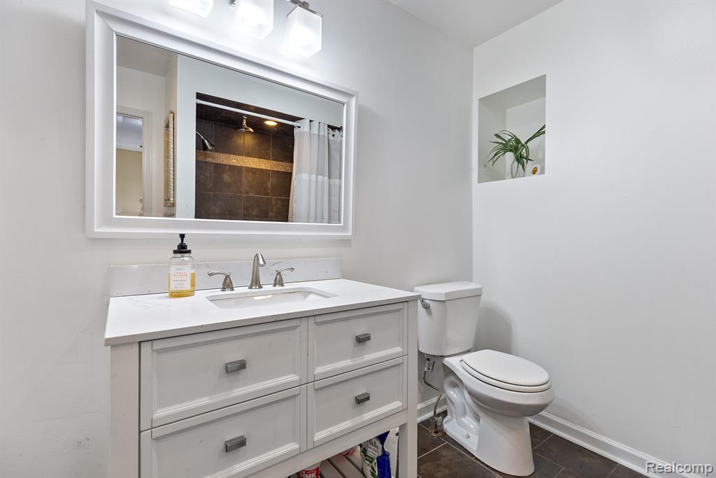 5305 Wright Way S, West Bloomfield, MI — Photo 21
