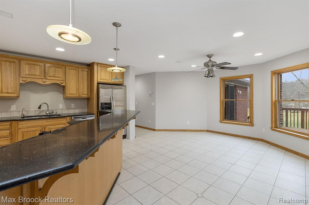 6426 OAK GROVE Road, Howell, MI 48855 — Photo 14