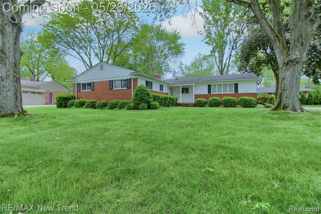 32216 Craftsbury Road, Farmington, MI 48334 — front exterior