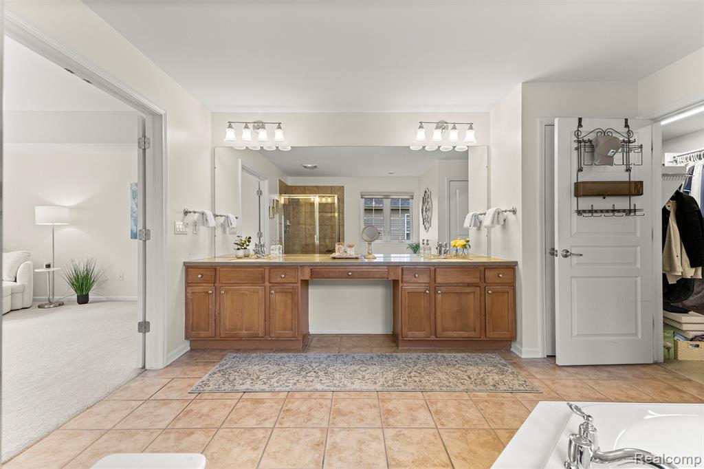 16784 Yellowstone Drive, Northville, MI 48168 — Photo 15