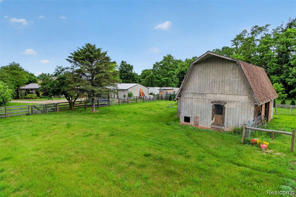 3781 Herd Road, Metamora, MI 48455 — Photo 44