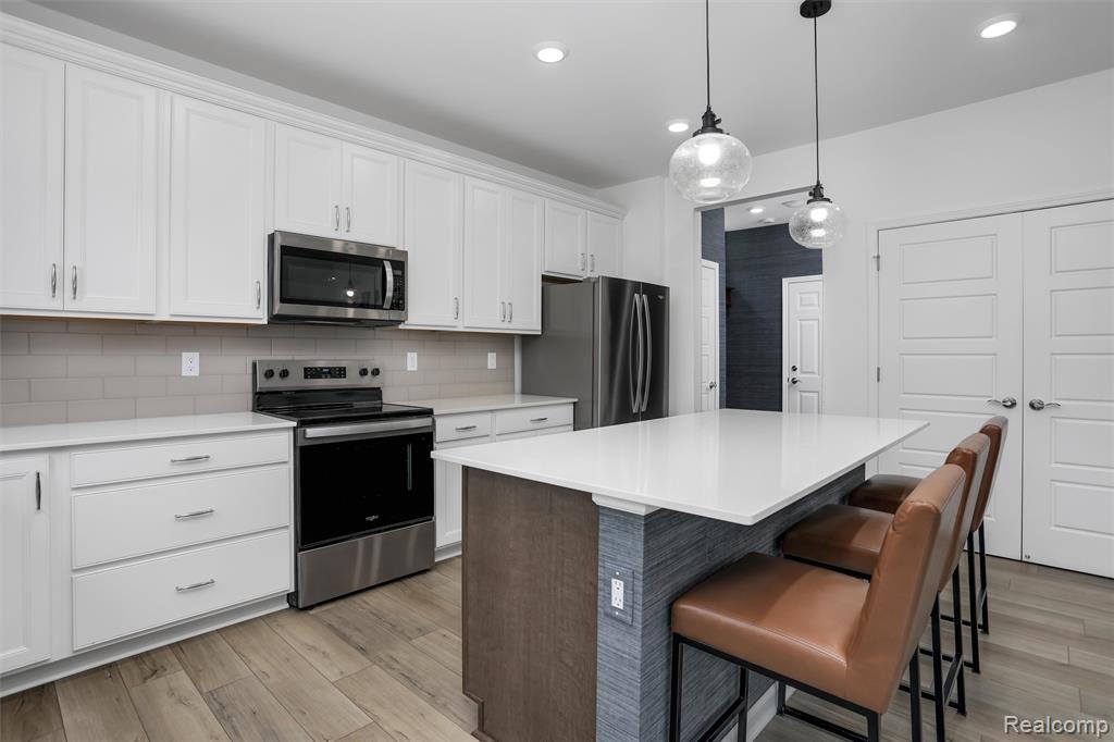 6003 Winsford Lane, Clarkston, MI — Photo 21