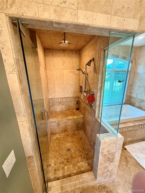 6435 Thompson Pond Drive, Whitmore Lake, MI 48189 — Photo 16