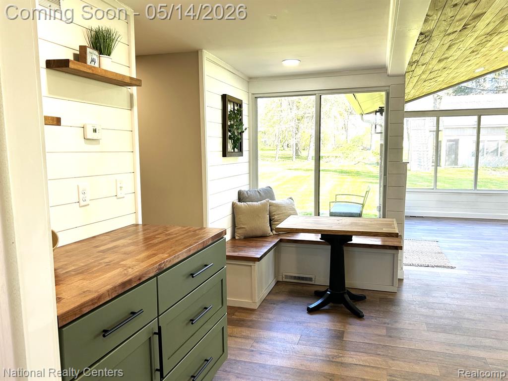 10197 Dar Lane, Goodrich Vlg, MI — Photo 23