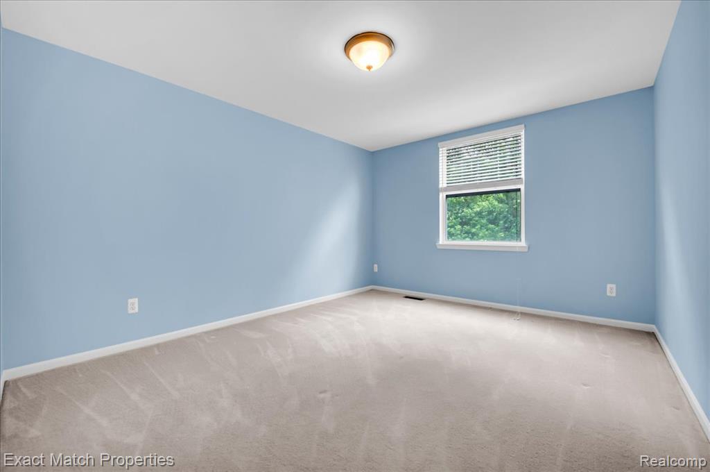 971 Sloane Court, 4, White Lake, MI — Photo 42