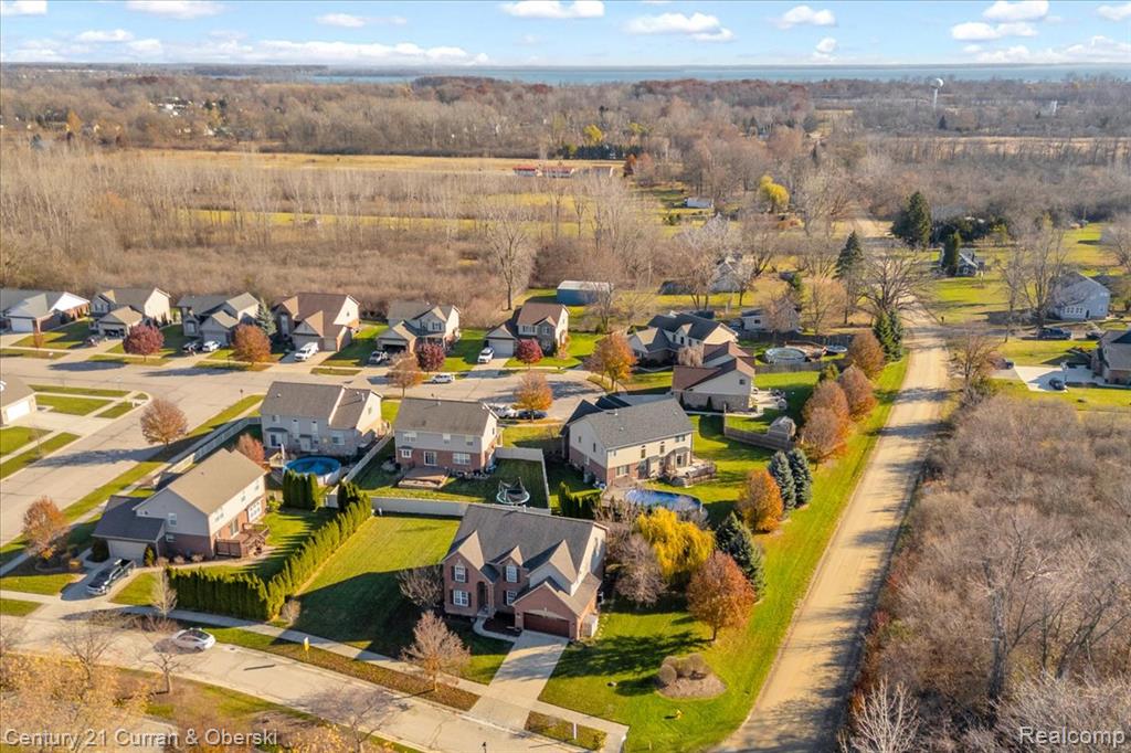 33997 Brownswood Blvd, Rockwood, MI — Photo 30