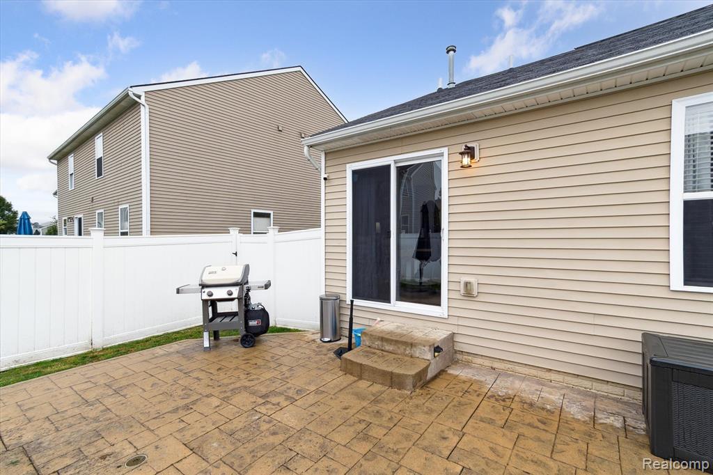 8056 Beechwood Boulevard, Dexter, MI 48130 — Photo 37