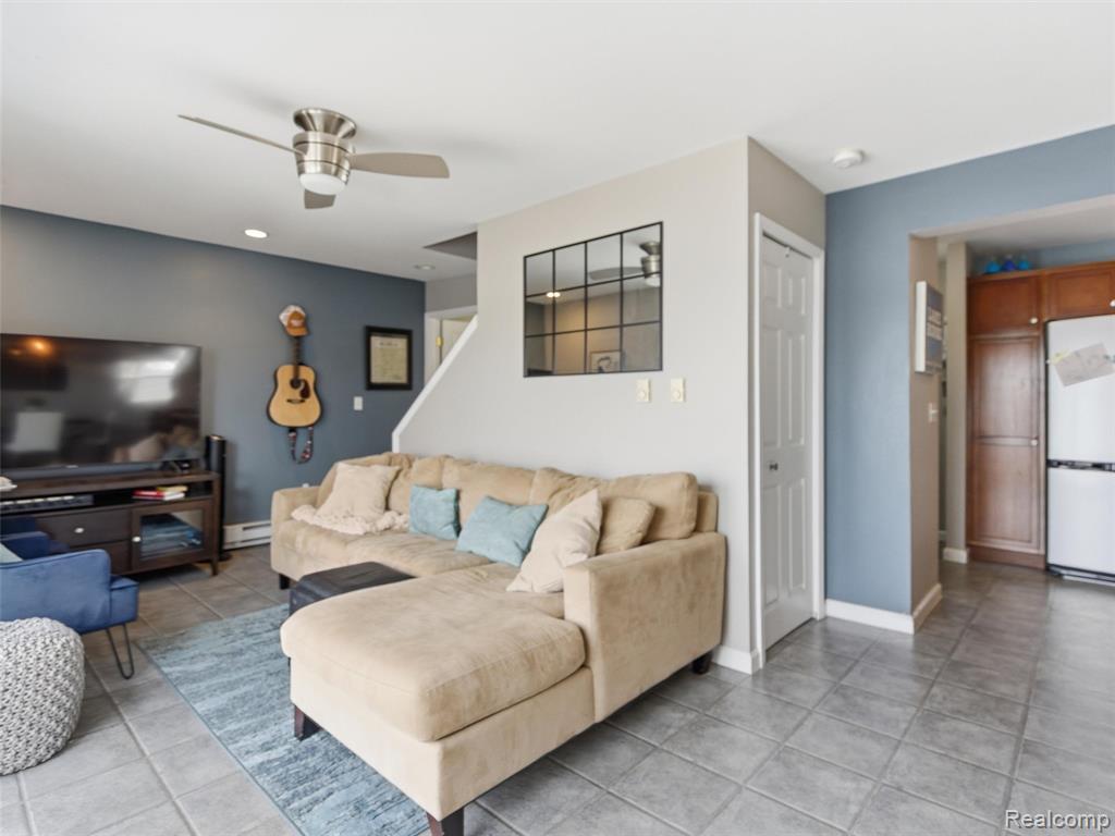 16342 Stages Island, Linden, MI 48451 — Photo 17