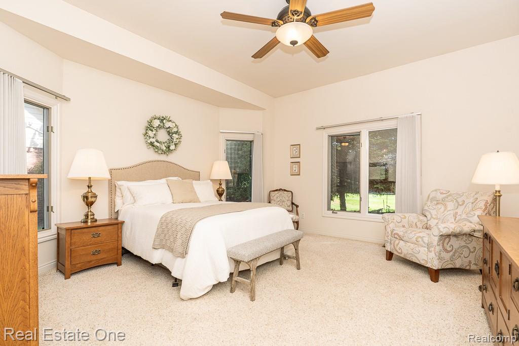 6615 Chatham Circle, Rochester Hills, MI 48306 — Photo 29
