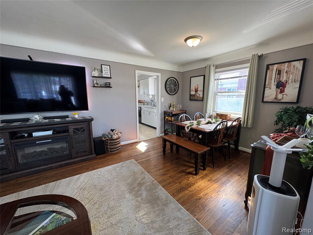 19156 Ash Avenue, Eastpointe, MI 48021 — Photo 20