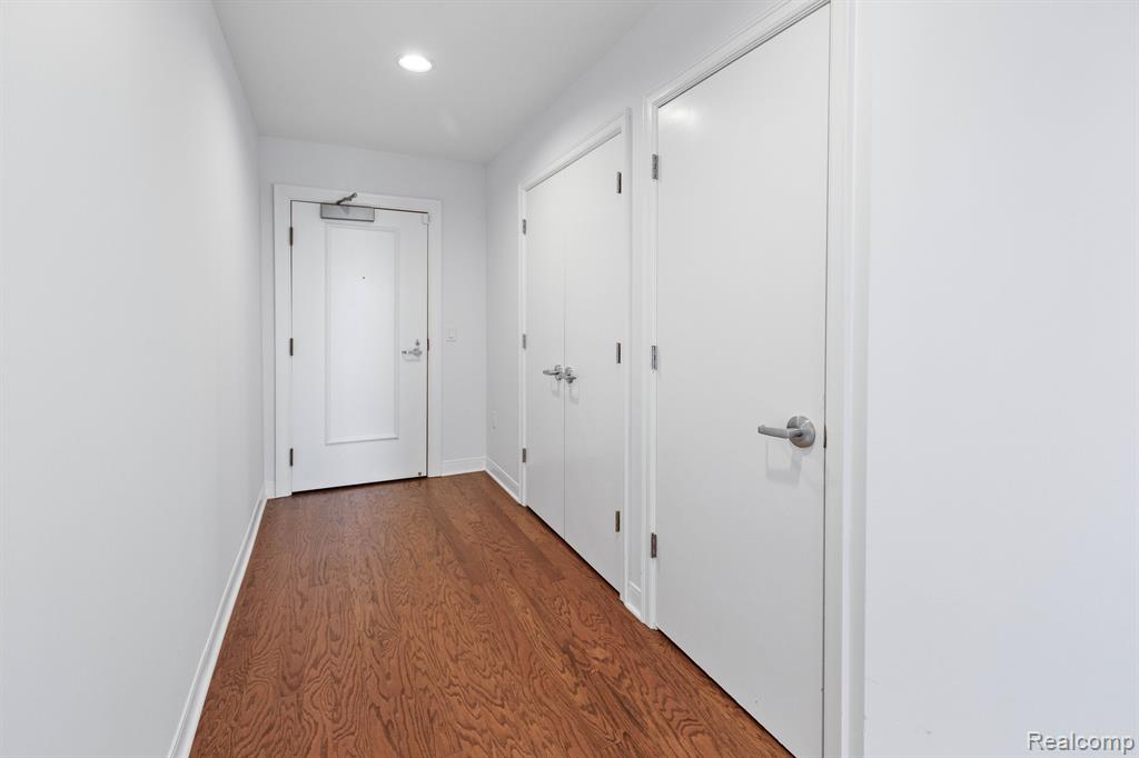 525 W Lafayette Boulevard, 14D, Detroit, MI 48226 — Photo 28
