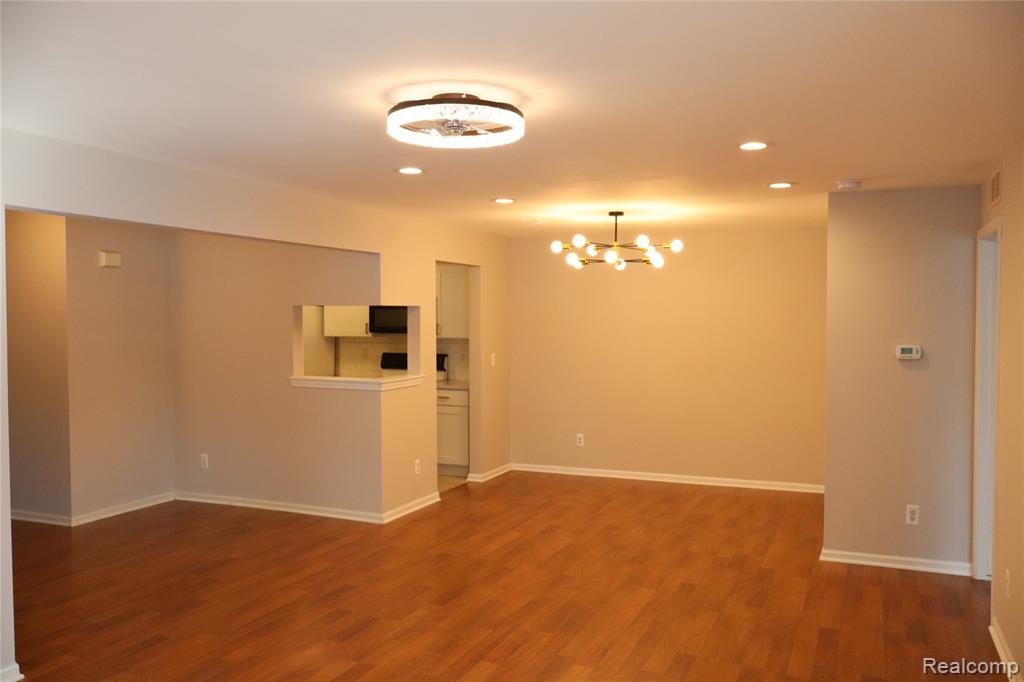 44982 Marigold Drive, Sterling Heights, MI 48314 — Photo 9