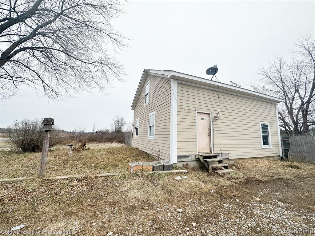 9460 N LAPEER Road, Rich, MI 48744 — Photo 3