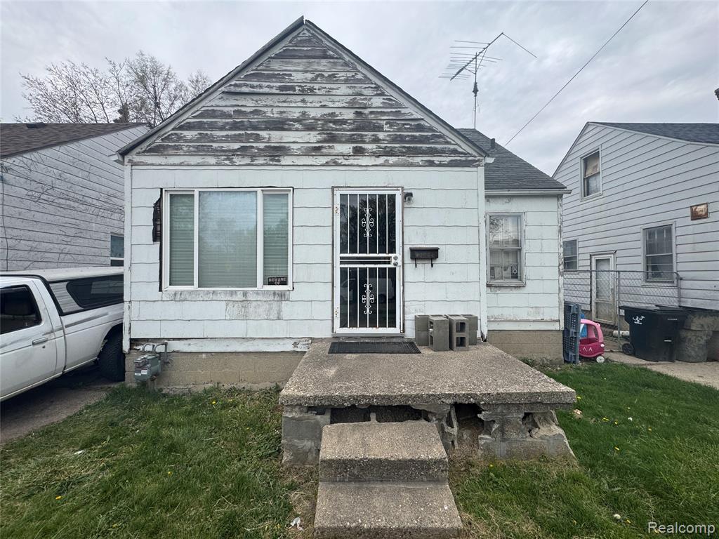 20009 Concord Street, Detroit, MI 48234 — front exterior