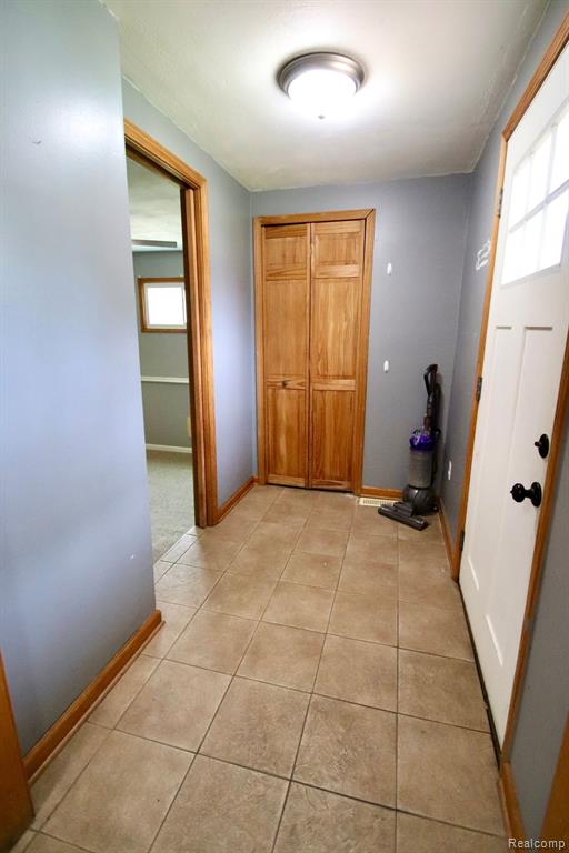 6160 SUNNYDALE Road, Clarkston, MI — Photo 14