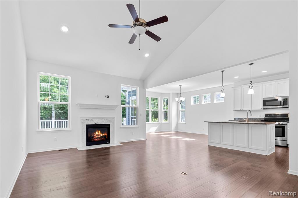 48884 Garden Lane, Canton, MI 48188 — Photo 6