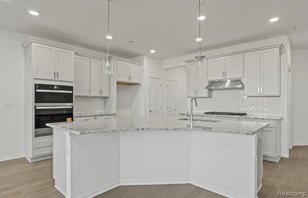 5576 E Spaniel Drive, Ann Arbor, MI 48108 — Photo 9