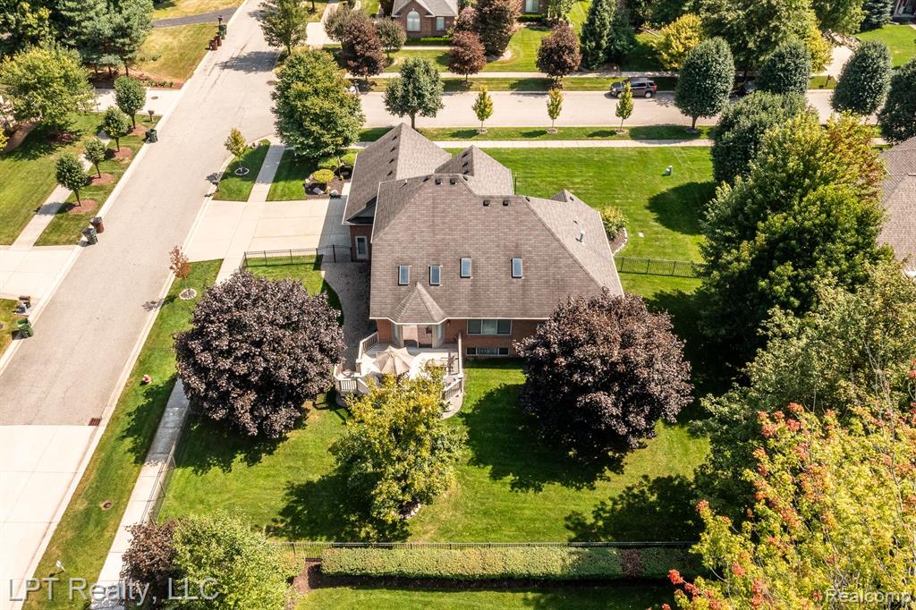 53345 WILLIAMS Way, Shelby Twp, MI 48316 — Photo 24