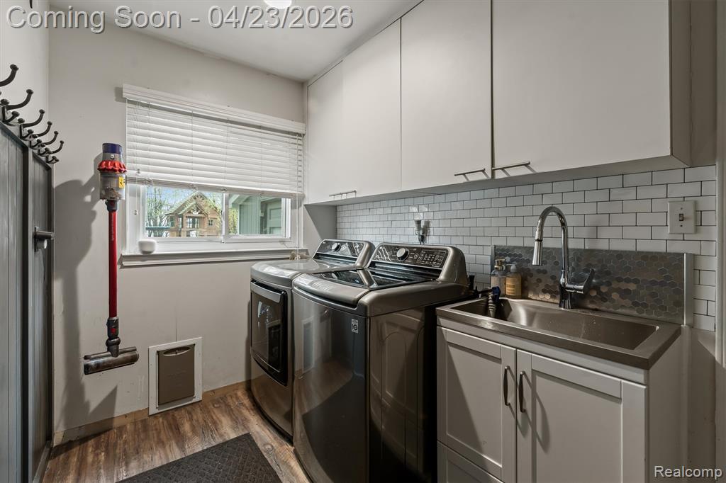 3226 Hartslock Woods Drive, West Bloomfield, MI — Photo 15