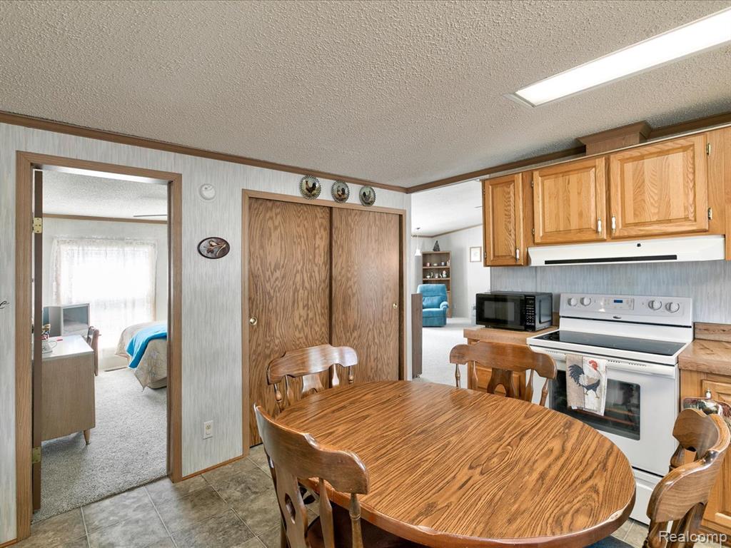 4333 24th Ave #67, Fort Gratiot, MI 48059 — Photo 12