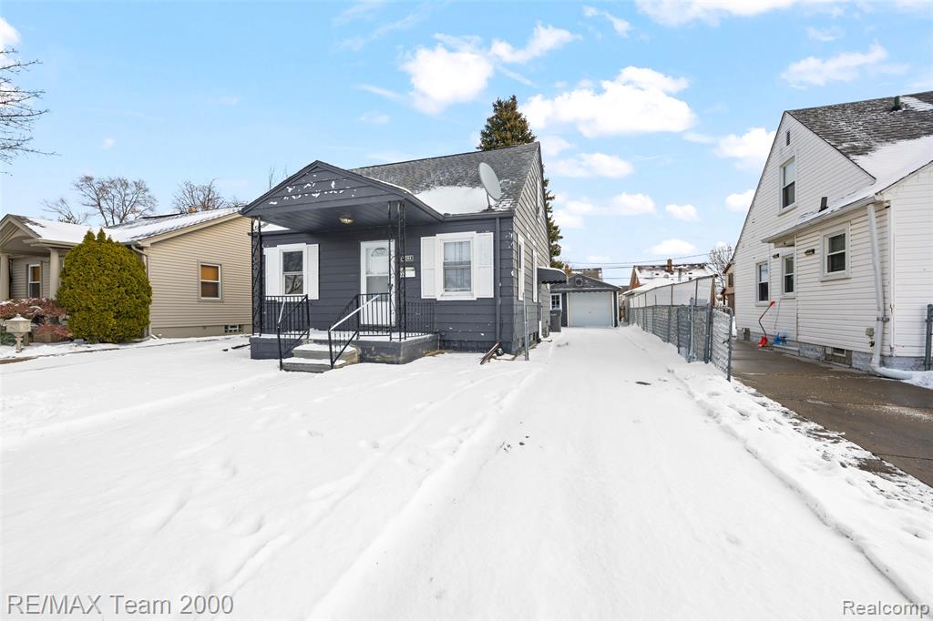 6244 Kendal Street, Dearborn, MI 48126 — Photo 4
