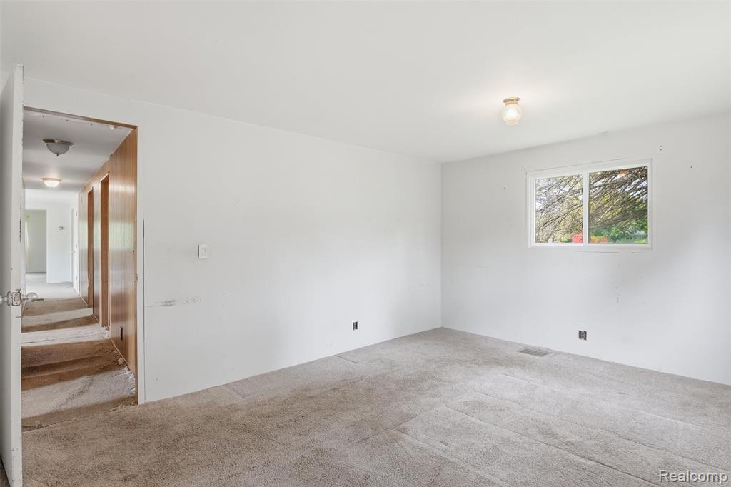 43625 Harris Road, Belleville, MI 48111 — Photo 27