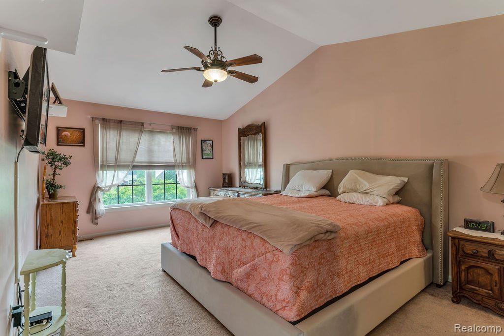 6300 LISMORE Circle, Grand Blanc, MI 48439 — Photo 25