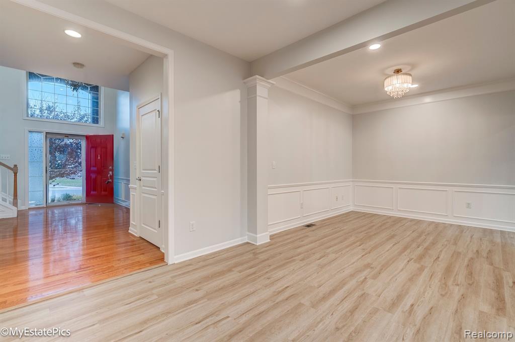 45101 BARTLETT Drive, Novi, MI — Photo 10