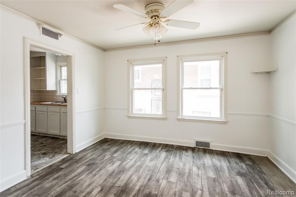 3961 Chatsworth Street, Detroit, MI 48224 — Photo 12