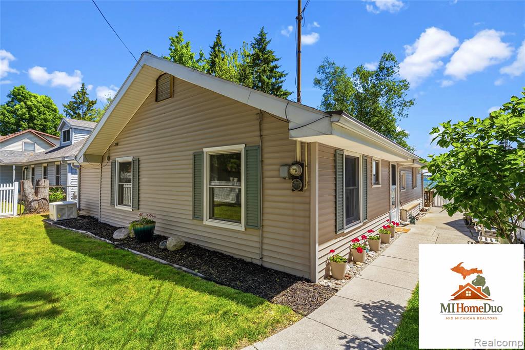 1947 Strait Tow Boulevard, Crystal, MI 48818 — Photo 44