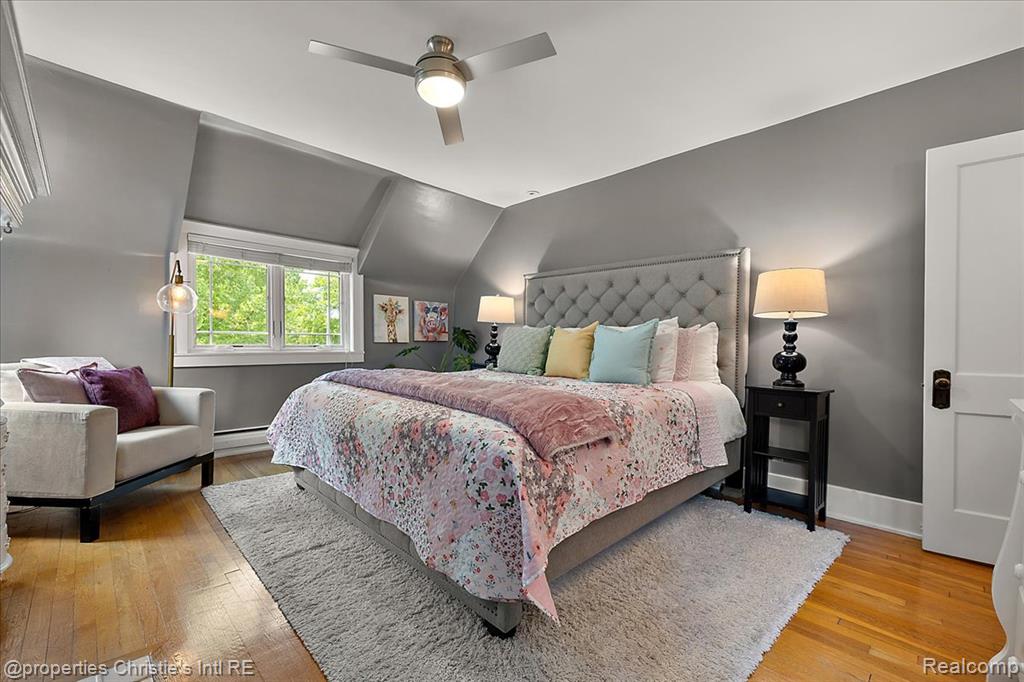 676 Washington Road, Grosse Pointe, MI 48230 — Photo 29
