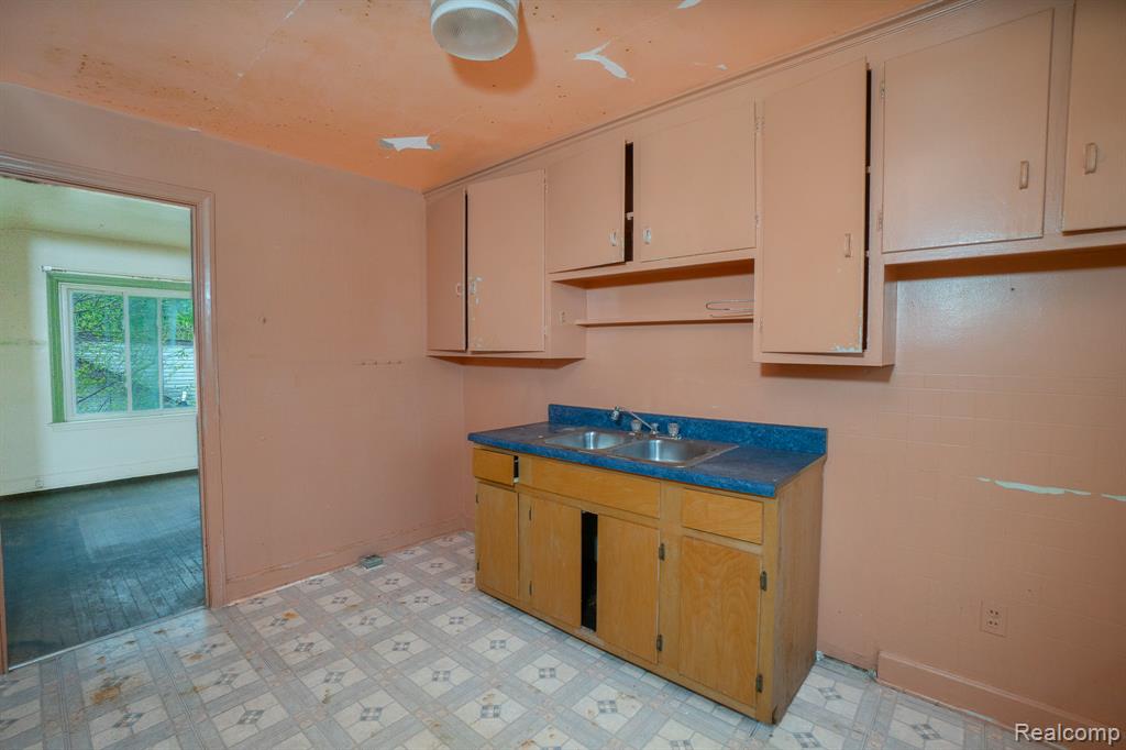 20475 San Juan Drive, Detroit, MI 48221 — Photo 20