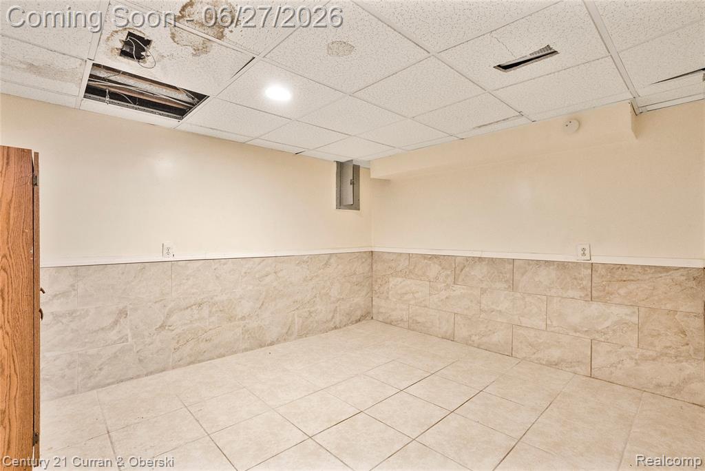 6042 Highview Street, Dearborn Heights, MI 48127 — Photo 25