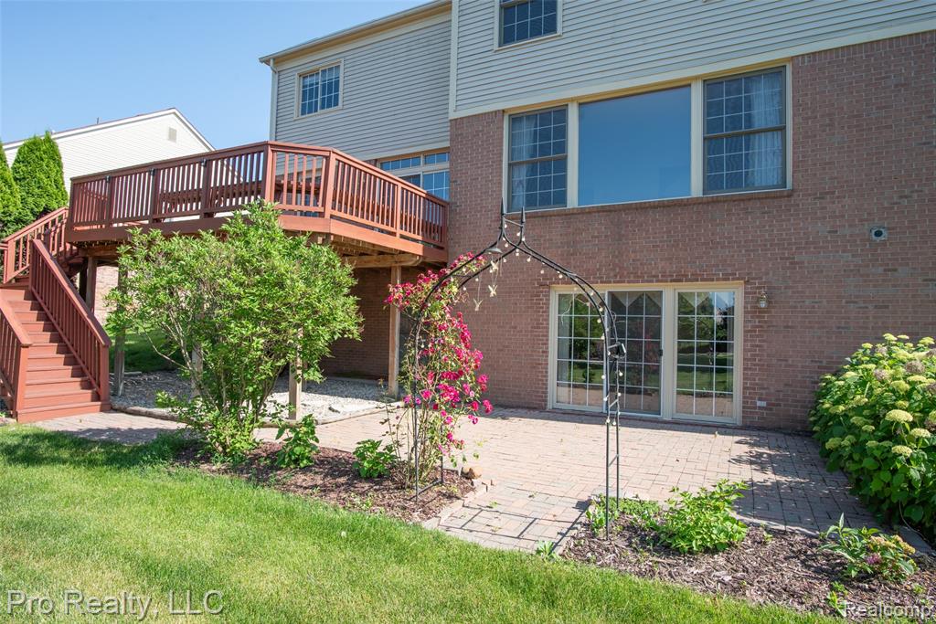 4233 Holly Lane, Rochester, MI 48306 — Photo 4