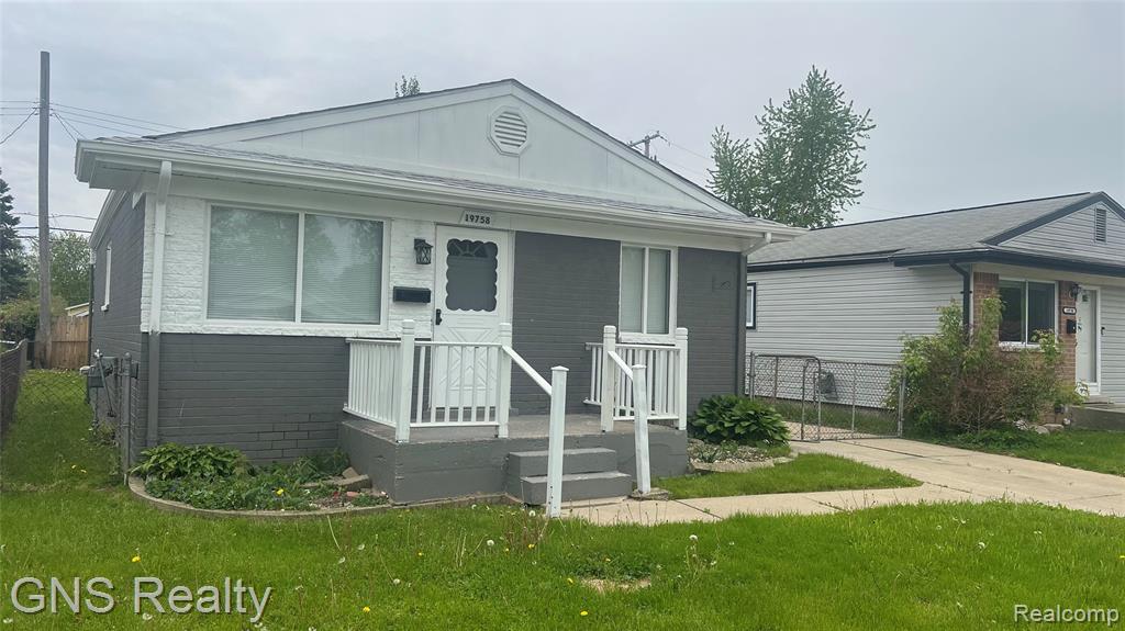 19758 Vermander Avenue, Clinton Twp, MI 48035 — Photo 2