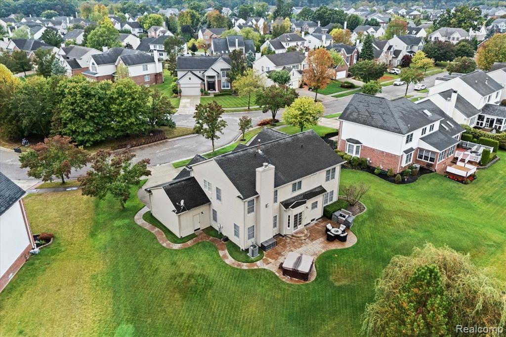 1077 Polo Drive, South Lyon, MI 48178 — Photo 52