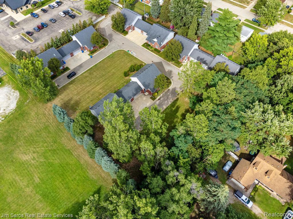 4580 Hampton, Warren, MI 48092 — Photo 4