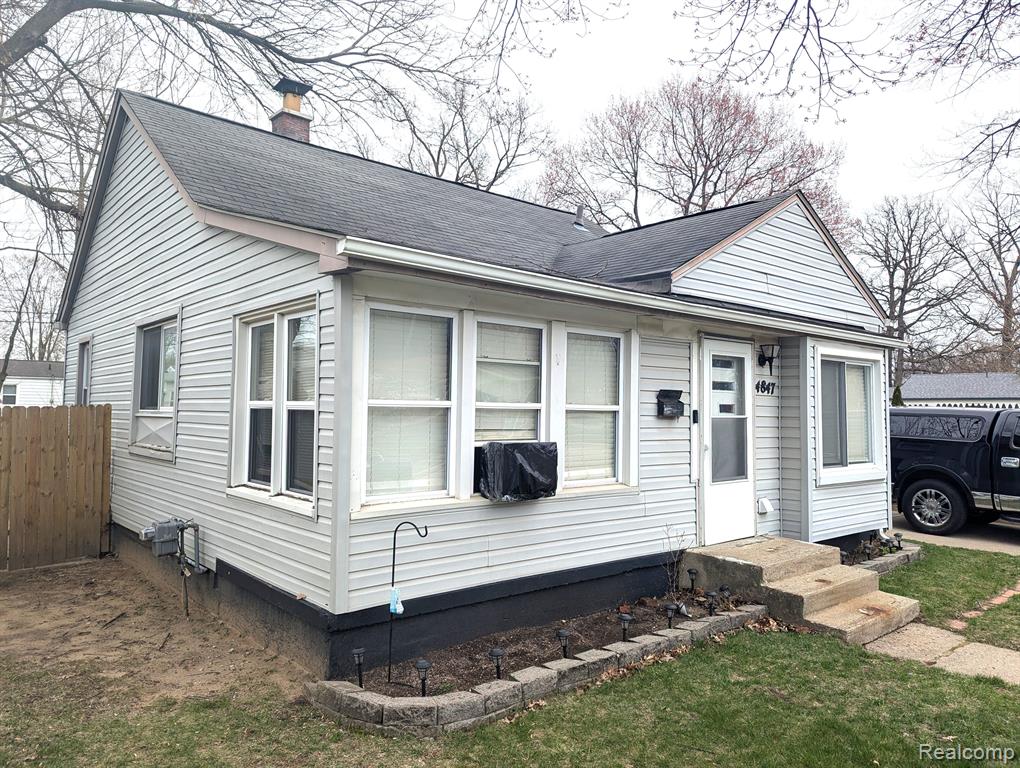 4847 HUNT Street, Wayne, MI 48184 — Photo 2