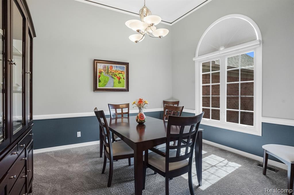 8261 STAGHORN Trail, Clarkston, MI 48348 — Photo 21