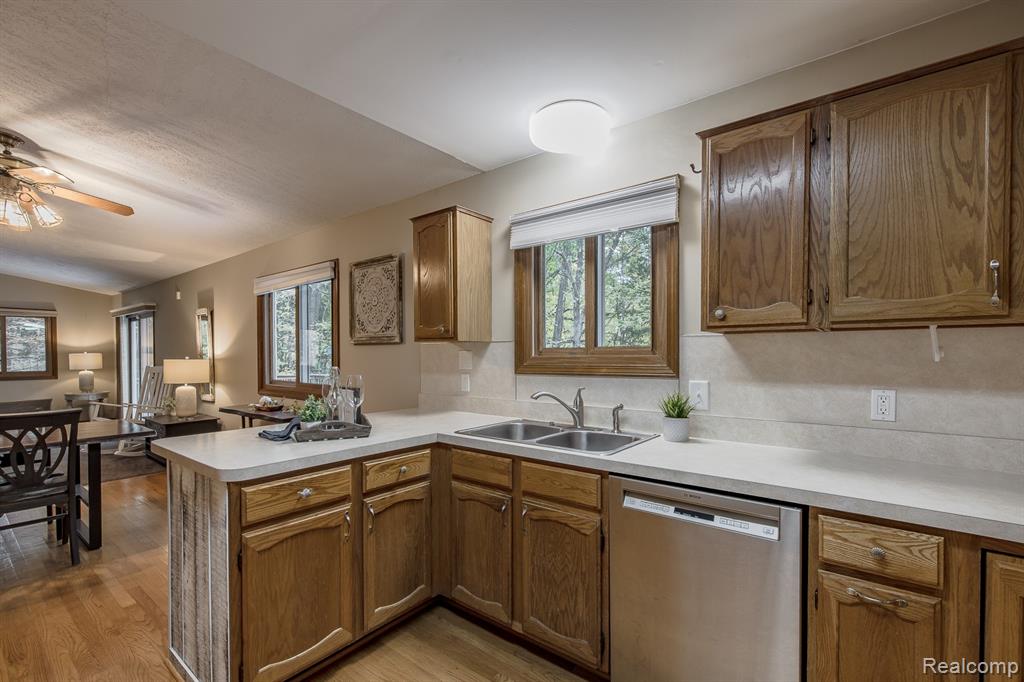 1969 Woodsman Drive, Ortonville, MI 48462 — Photo 15