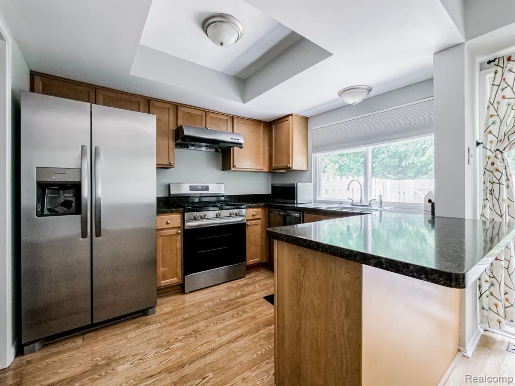 3216 BOLGOS Circle, Ann Arbor, MI 48105 — Photo 3