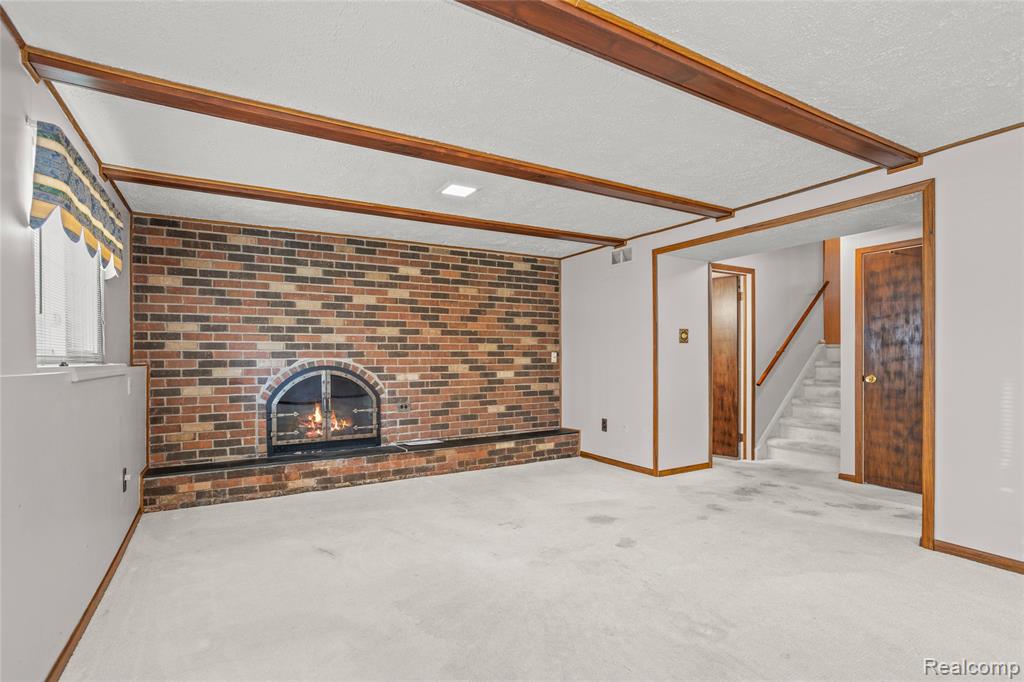 31792 Lafler Drive, Rockwood, MI — Photo 13