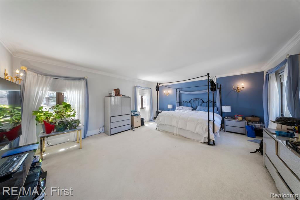 725 W BOSTON Boulevard, Detroit, MI 48202 — Photo 27