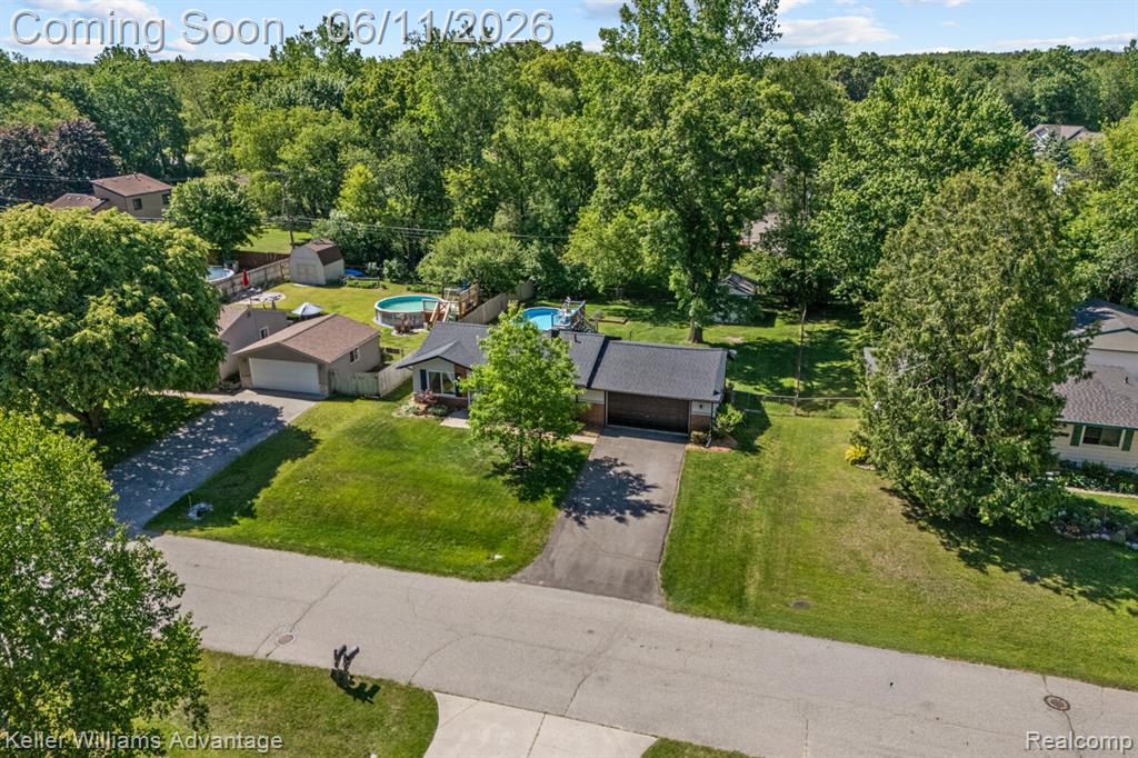 6589 Doyon Drive S, Waterford, MI 48327 — Photo 7