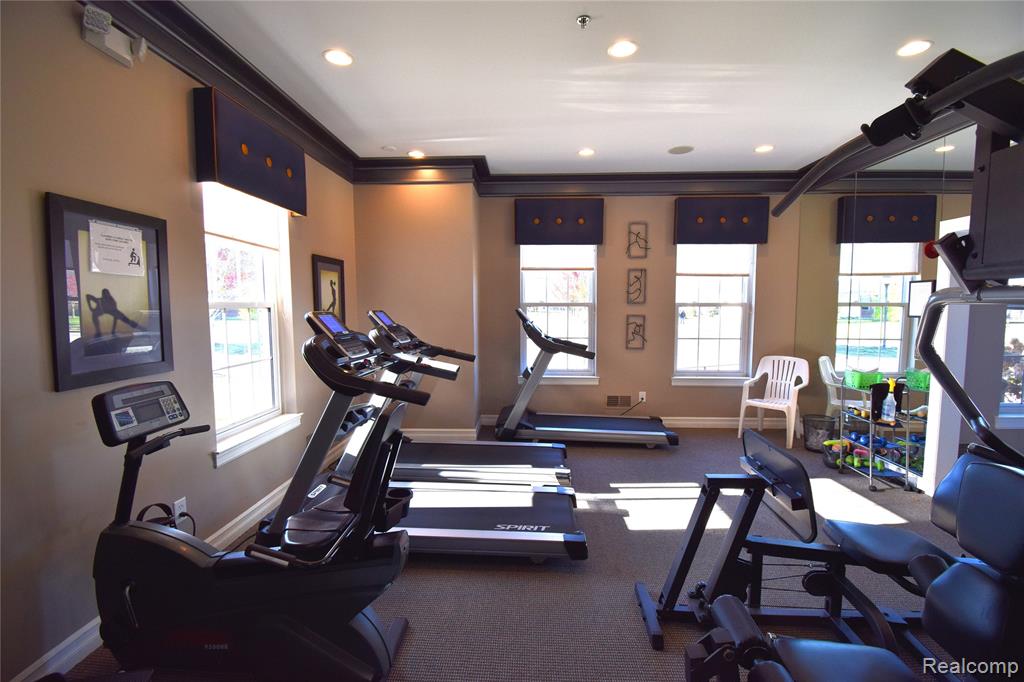 49257 Brodie Court, Macomb, MI 48042 — Photo 36