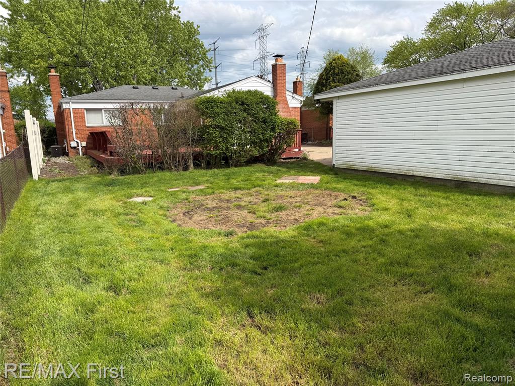 25653 Palomino Drive, Warren, MI 48089 — Photo 2