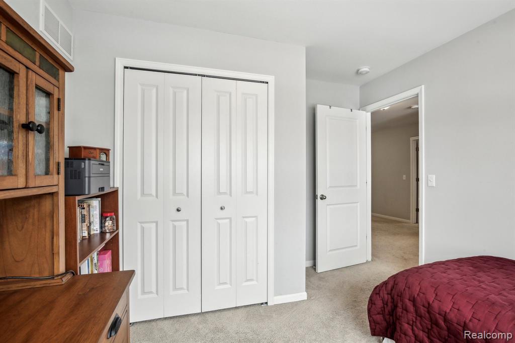 945 RIVER ROCK Drive, Holly, MI 48442 — Photo 29