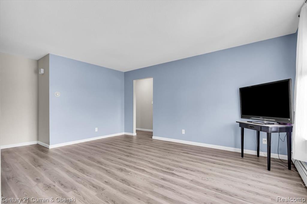 517 John Anderson Court, 71, Monroe, MI 48162 — Photo 5